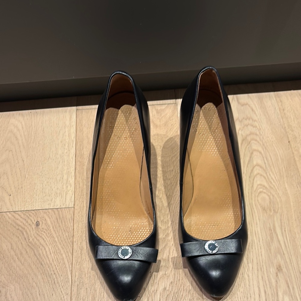 Marc Jacobs Black Leather Heels
